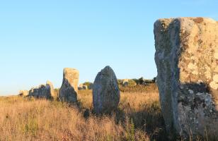 photo-alignement-carnac-le-celtique